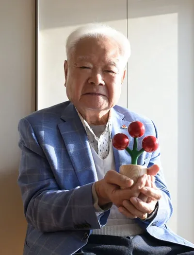 양한종 씨, 반세기 넘게 이어온 나눔의 발자취…국민훈장 동백장 수여