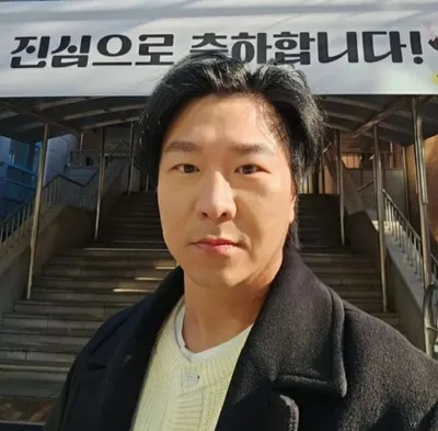 김시덕, “연락해라 밥 사줄게”…한 줄 댓글이 붙잡은 삶의 가장자리