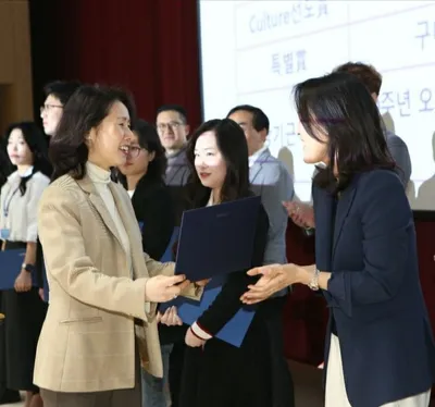 삼성바이오에피스, 창립 14주년 맞아 희귀질환 환아 지원 활동 전개