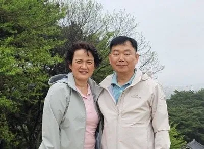 목포해양경찰서 예방지도계장 이종선 씨와 부인 윤옥희 씨