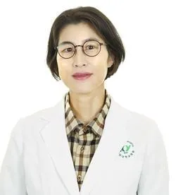 이정의 건양대병원 교수, 2년 기른 머리카락 기부… 소아암 환아 위한 ‘희망의 선물’