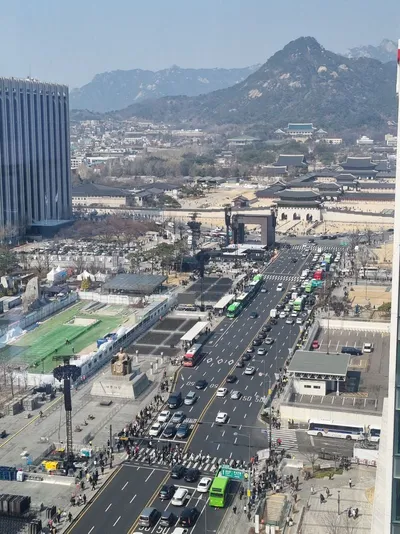 BTS 광화문 컴백 공연, 26만 인파 대비 ‘도심 전체가 하나의 스타디움’