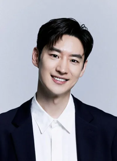 이제훈, 서울아산병원에 1억 원 기부