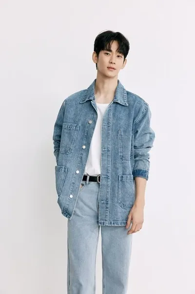 김수현 팬연합, 데뷔 19주년 맞아 아동 의류·모자 3800개 기부…아이들 위한 따뜻한 나눔
