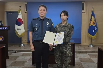 “쓰러진 시민 곁 10분을 지켰다”…50대 생명 살린 이채영 소위