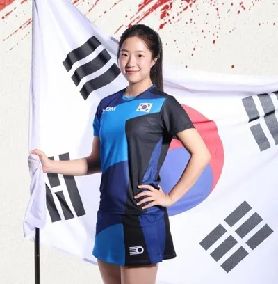 광고 모델료 떼어 네팔 아이들에게…5천만원 기부 나선 신유빈