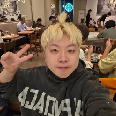 6년간 보육원 돕고 유기견 산책까지…유튜버 카광의 기부와 봉사